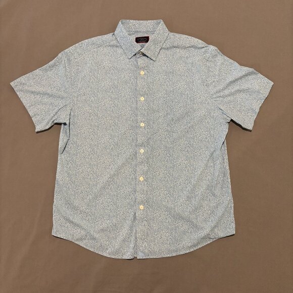 Untuckit Shirt Medium Blue Paisley Floral Short Sleeves Lightweight Nylon Blend - Picture 1 of 5